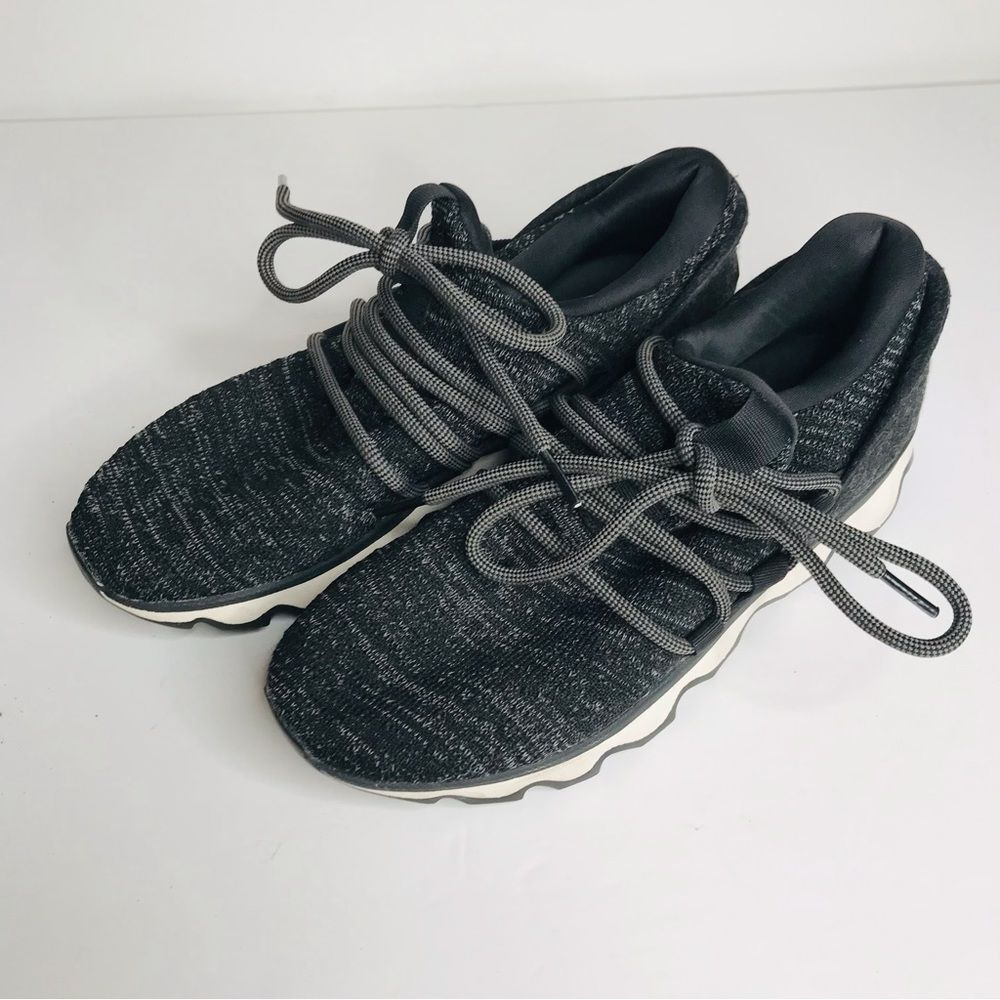 Sorel Kinetic running comfort shoes sz 7